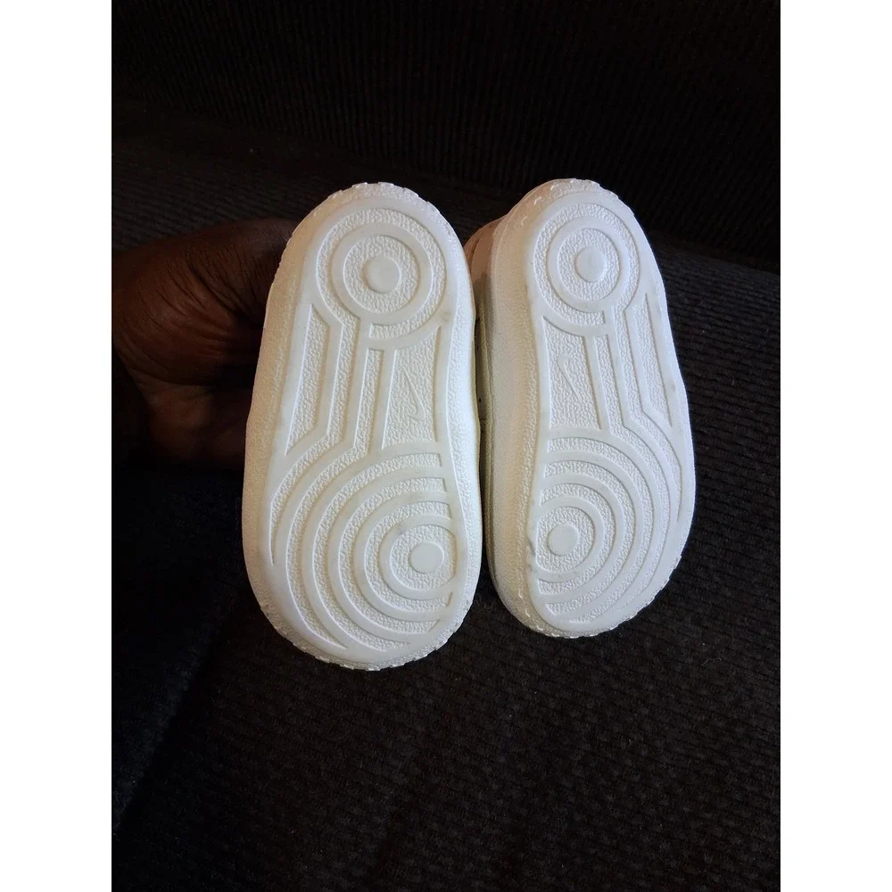 Nike Force 1 Crib Triple White Leather Sneakers CK2201-100 Size 4C Kids